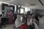 Remaja di Banda Aceh Ramai-ramai Urus KTP Elektronik