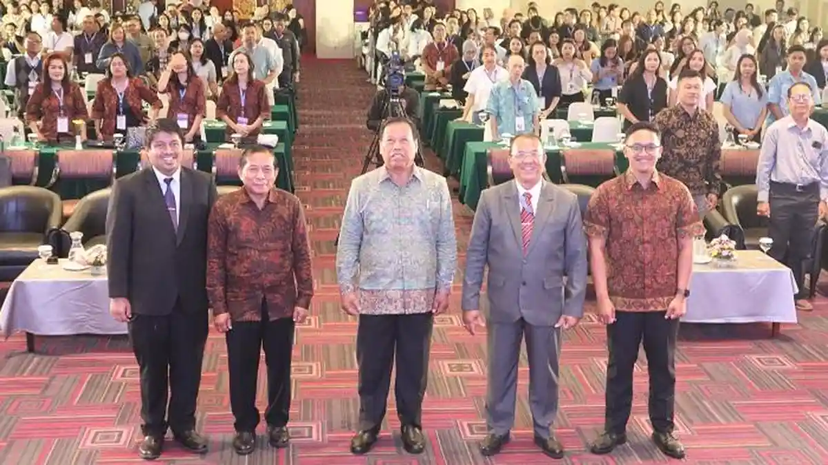 Seminar Bali Dental Science and Exhibition 2024 oleh Universitas Mahasaraswati Denpasar