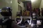 Polisi Bubarkan Keramaian Perayaan Tahun Baru di Palembang