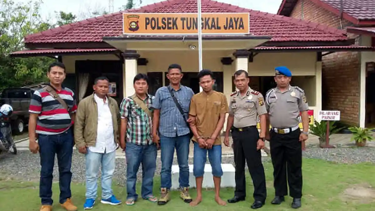 ABG 13 Tahun Hamil Tujuh Bulan Dicabuli Ayah Tirinya