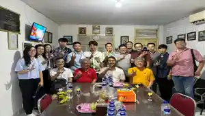 Andi-Seto-Walubi-Sulawesi-Selatan-dan-DPD-Keluarga-Cendekiawan-Buddhis-Indonesia-KCBI.jpg