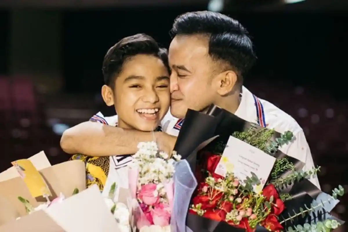 Kenapa Betrand Peto Anak Sambung Ruben Onsu? Hingga Membuat Ayu Ting Ting Bereaksi 'Pelit Banget'