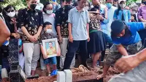 Jenazah-Paulus-Iwan-Boedi-Prasetijo-51-PNSis-2292022.jpg