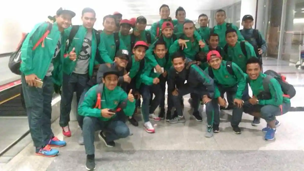 Tiba di Vietnam, Timnas Indonesia Disambut Dubes RI