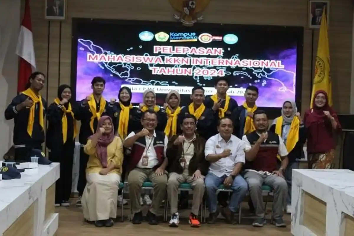 Unej Lepas Mahasiswa KKN Kolaborasi Internasional di Timor Leste