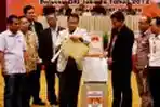 Jokowi-Ahok Unggul