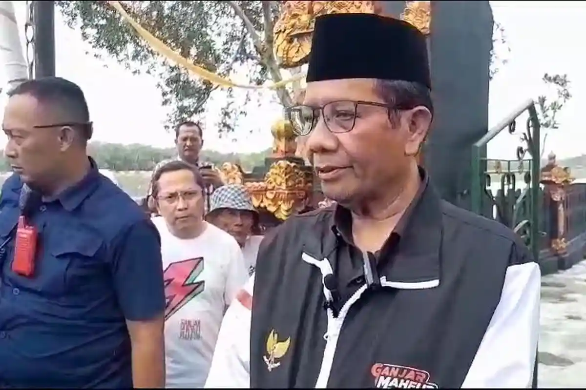 Mahfud MD Umumkan Mundur sebagai Menko Polhukam di Lampung Tengah