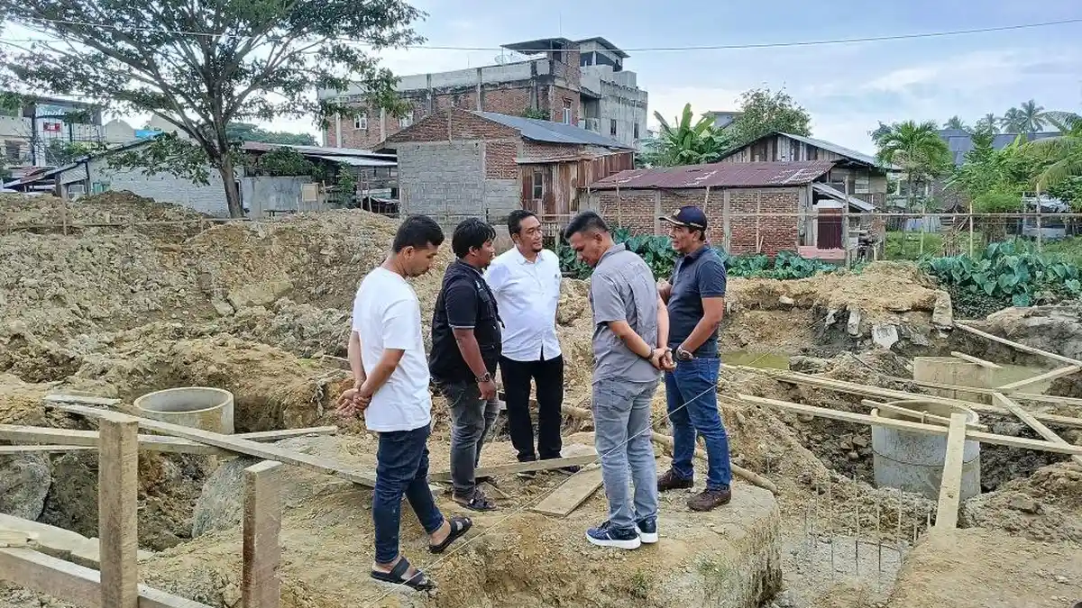 Tinjau Pembangunan Kantor Camat Jeunieb, Ini Harapan Kajari Bireuen 