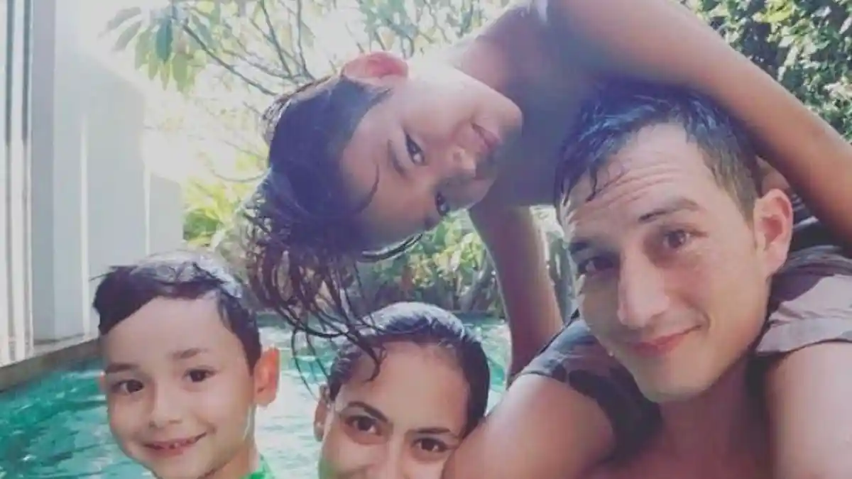 Pevita dan Mike Lewis Terlihat Bersama di Kolam Renang, Ada Hubungan Apa Keduanya Begitu Akrab?