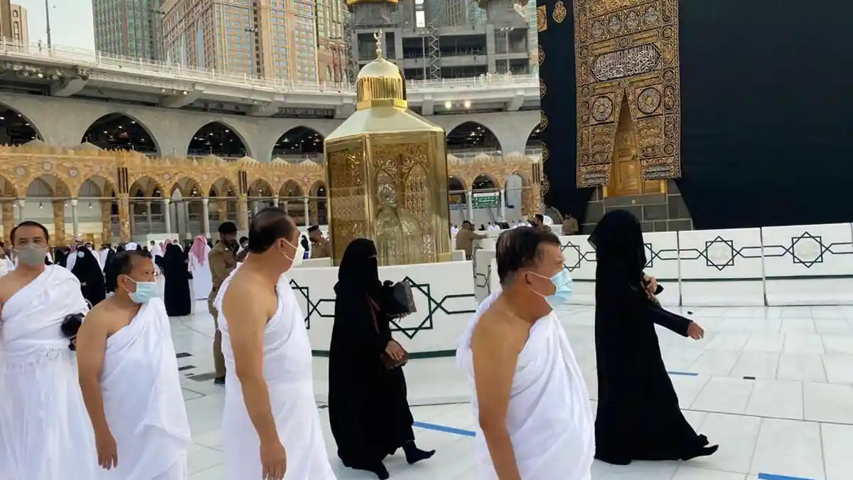 Arab Saudi Buka Kegiatan Umrah dari Luar Negeri Mulai Besok, Ada Rombongan Jemaah Indonesia