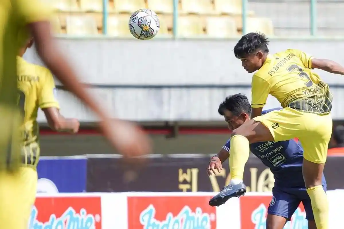 Hasil Klasemen Liga 1 Hari ini: Bali United Lumat Persebaya, Barito Putera Terpuruk Kalah dari Arema