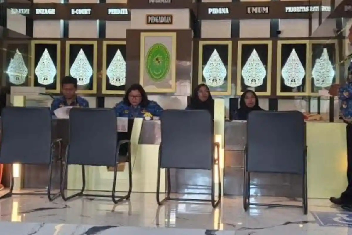 Pengadilan Negeri Kabupaten Madiun Tolak Permohonan Penggantian Status Kelamin, Ini Alasan Hakim