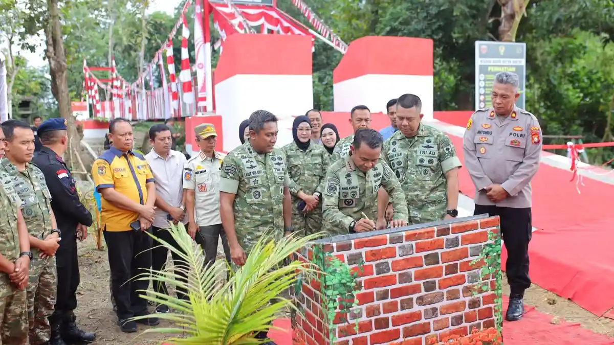 1.183 Warga Maccope Bone Kini Tak Lagi Bertaruh Nyawa Menyeberang - Tribun-timur.com