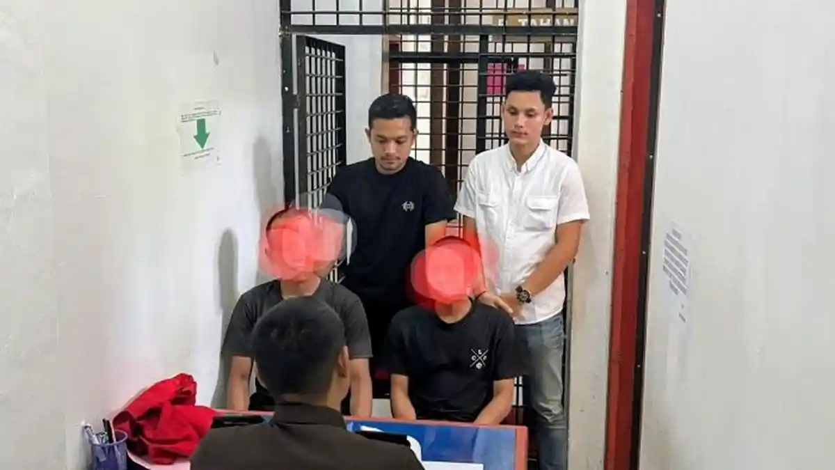 Penyidik Polres Abdya Serahkan Dua Tersangka Pencuri AC RSUD-TP ke Jaksa