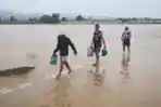 Topan Super Doksuri Hantam Filipina