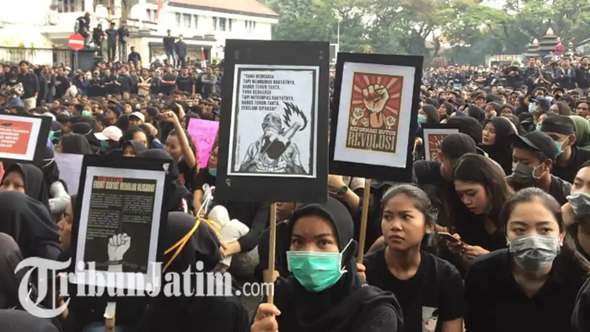 Mahasiswa Surabaya Akan Geruduk Gedung DPRD Jatim, Tujuannya ini