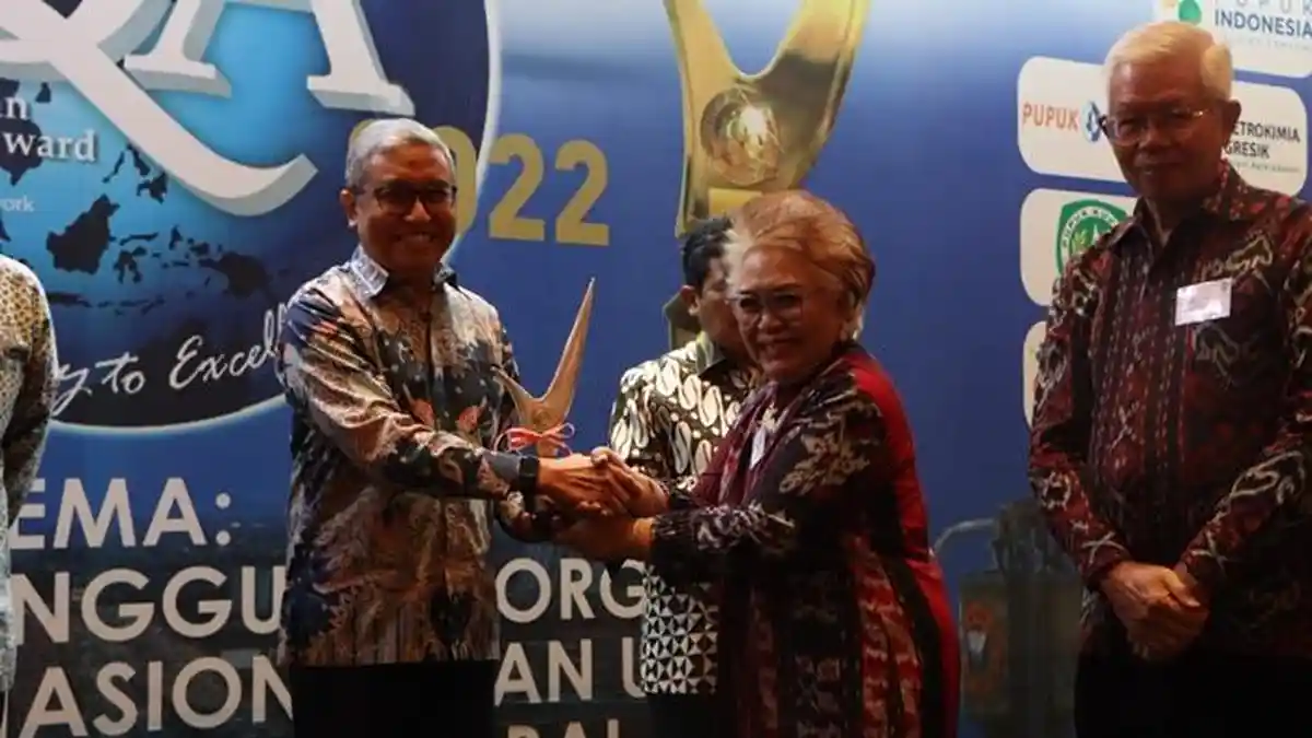 Pusri Raih Industry Leader Di Ajang IQA 2022