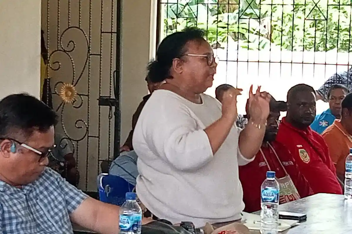 Gelar Monev, Wadir Program dan Monev YPMAK: Program Kampung Harus Melibatkan Masyarakat