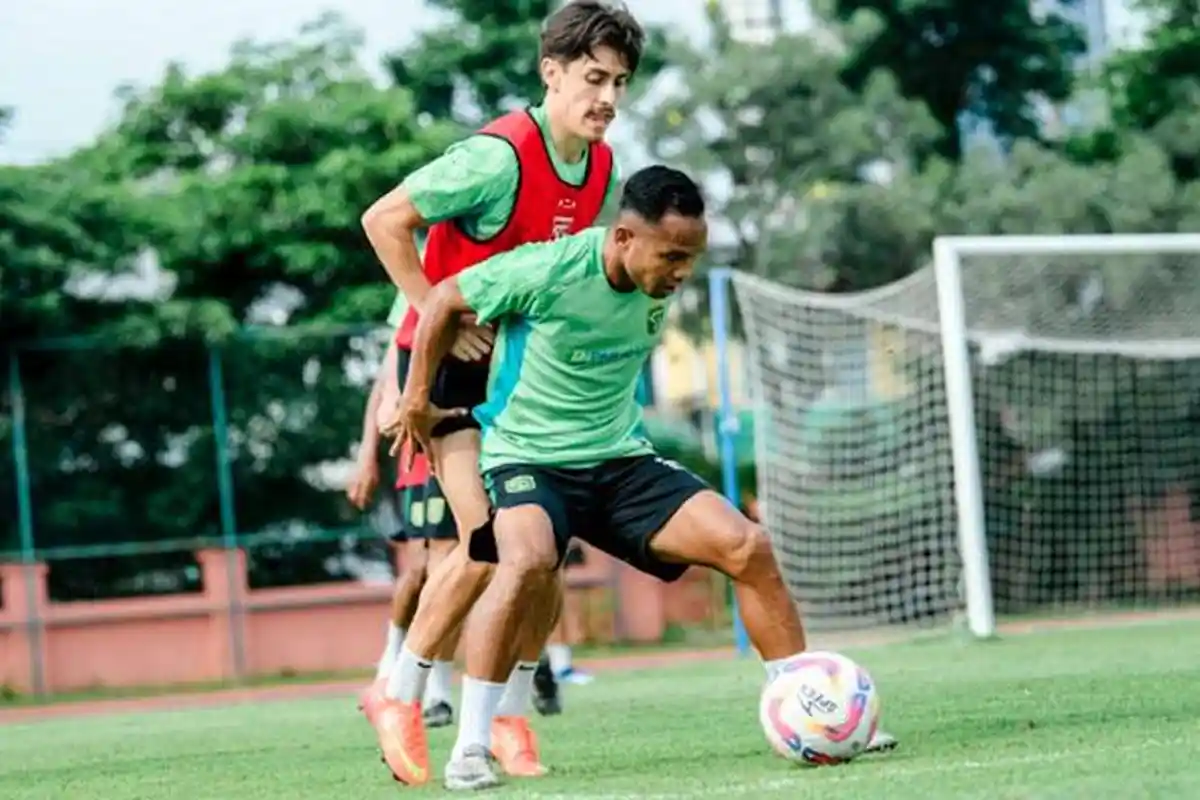 Bangkitkan Mental Pemain, Pemain Senior Bajul Ijo Ofan: Persebaya Bukan Sekadar Tim, Tapi Keluarga