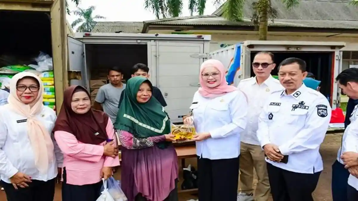 Wabup Netta Indian Pastikan Pasar Murah Banyuasin Jadi Solusi Cerdas Hadapi Inflasi
