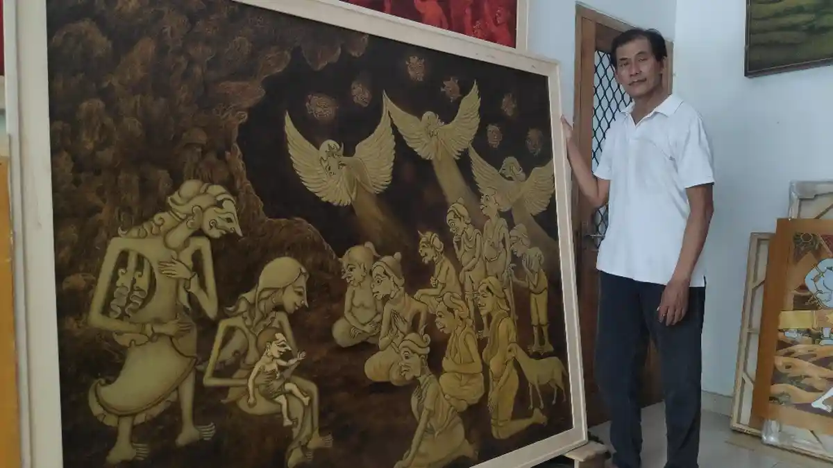 Pelukis Bantul Ini Gabungkan Wayang, Seni Lukis dan Iman Katolik dalam Karya Lukisan Bertema Natal
