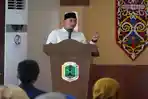 Wakil-Bupati-Kapuas-Hulu-Wahyudi-Hidayat-saat-menghadiri-sosialisasi-Zakat-Infaq-dan-Shadaqah.jpg