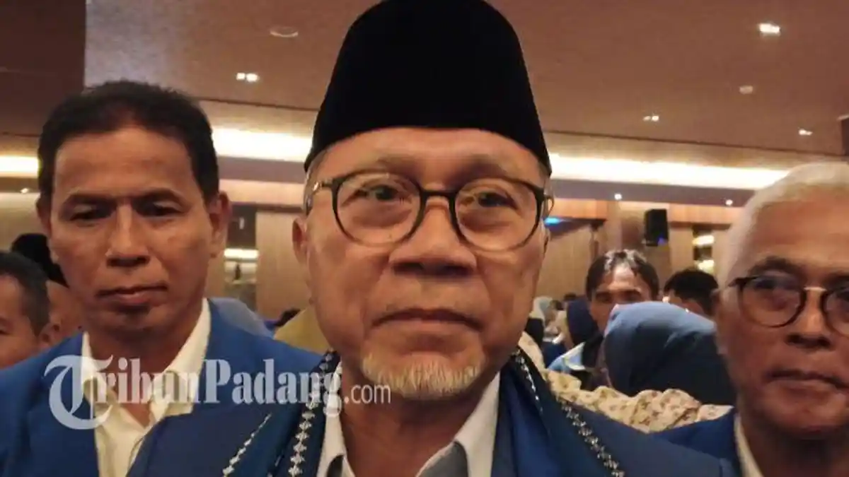 Zulhas kepada Kader PAN Sumbar: Kalau Ada Ribut, Hari Itu Juga Saya Ganti