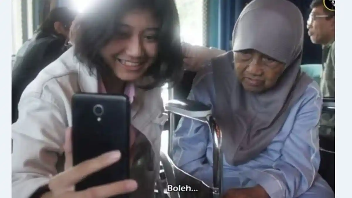Bertemu Ibu Nike Ardilla, Amel: Aku Merinding dan Senang Banget