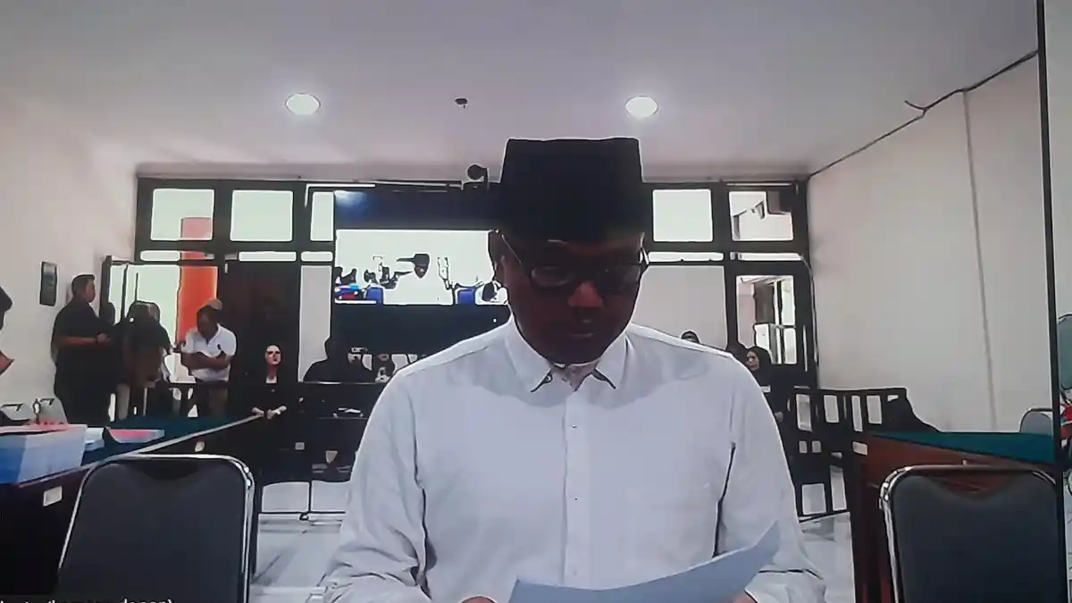 Terdakwa Agus Santoso Bacakan Pledoi dan Permohonan Maaf pada Sri Sultan HB X