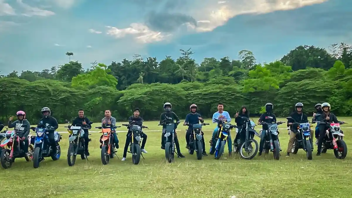 Ini Dia Profil Supermoto Indonesia - Ambon Chapter