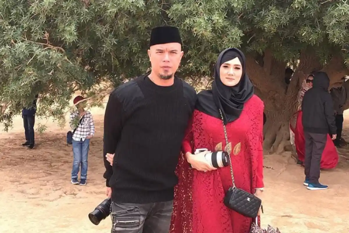 Di ILC, Mulan Jameela Menangis saat Ceritakan soal Ahmad Dhani, dari Kasus hingga Nyanyi 'Kangen'