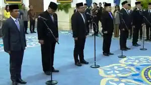 Enam-pejabat-baru-di-Kabinet-Merah-Putih-dilantik-Prabowo.jpg