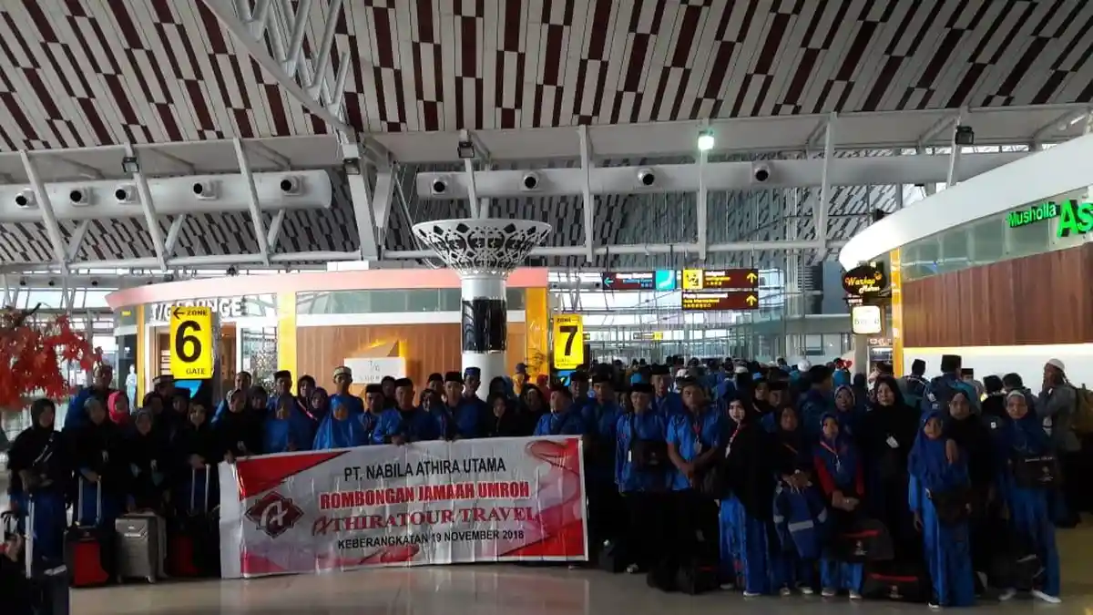 68 Jamaah Umrah Athira Tour and Travel Bertolak ke Jeddah - perusahaan-penyelenggara-ibadah-umrah-nabila-athira-utama.jpg
