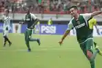 pemain-persebaya-surabaya-misbakus-solikin.jpg
