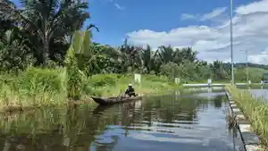 ENTANI-Warga-dari-Kampung-Asei-Ok.jpg