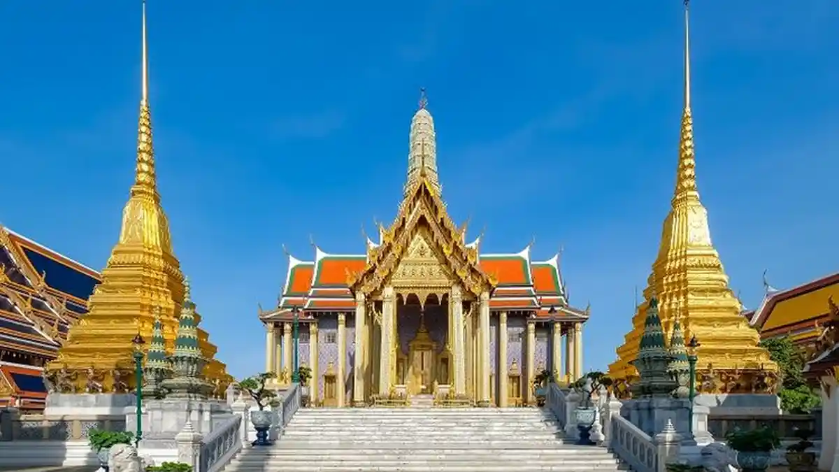 Berencana Liburan ke Thailand, Berikut ini 6 Hal yang Wajib Diketahui Oleh Wisatawan