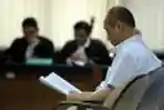 Sidang Perdana James Gunardjo