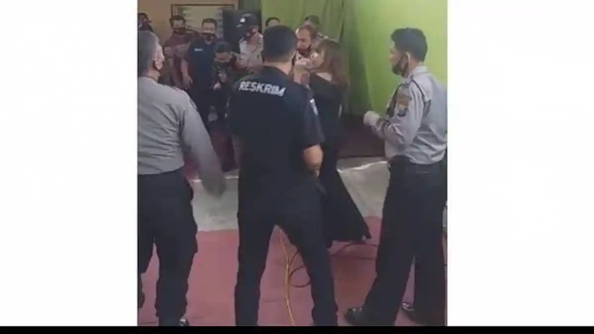 Nasib Polisi dalam Video Dangdutan yang Viral : Baru Dilantik, Kasatlantas Langsung Dipanggil Propam