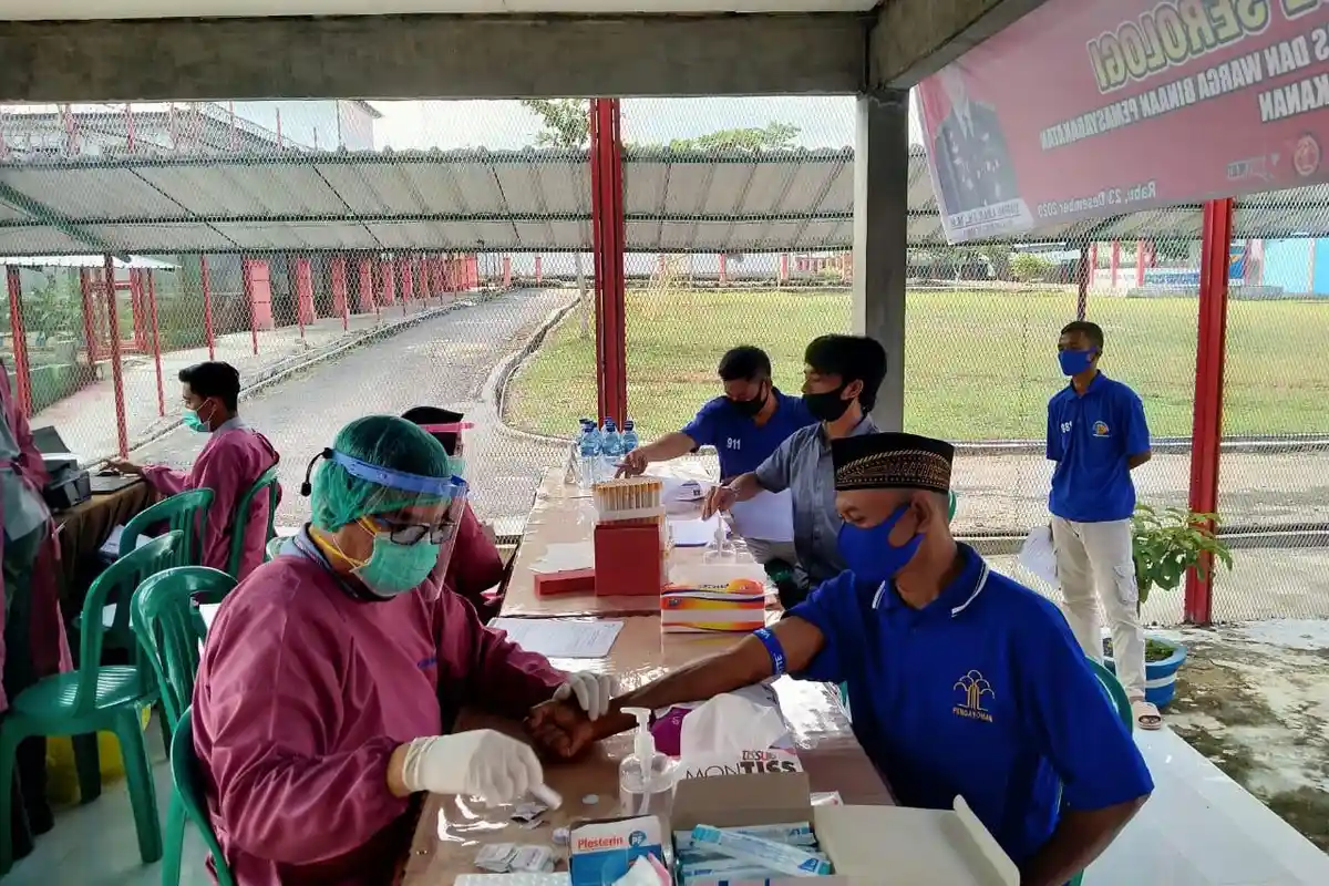 210 Penghuni Lapas Kelas II B Way Kanan Rapid Test Metode Serologi