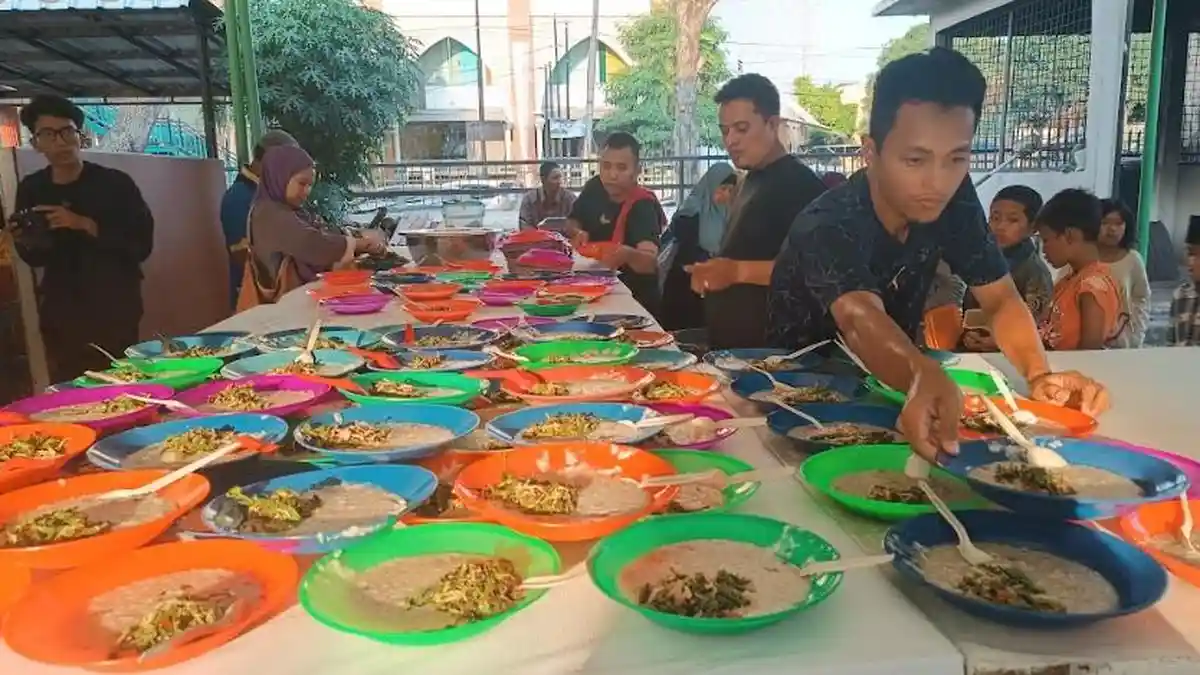 Masjid Raya Al-Mashun Medan Sediakan 1000 Porsi Bubur Sup selama Ramadhan Tahun 2024