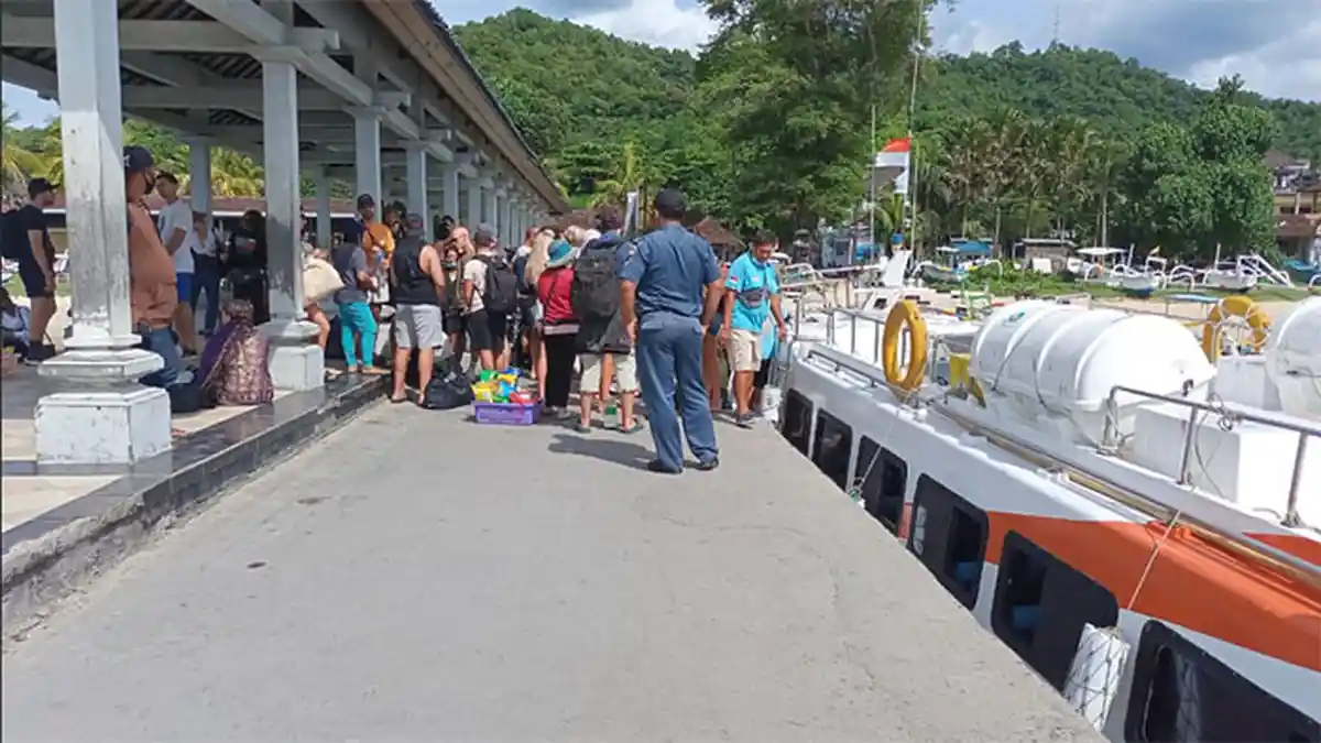 Bongkar Muat Ferry di Pelabuhan Padang Bai Akan Dipercepat Jelang MotoGP