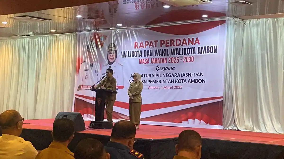 Rapat Perdana Wali Kota dan Wawali Kota Ambon, Bodewin: Ubur-ubur Ikan Lele, Katong 2 Su Bale Le