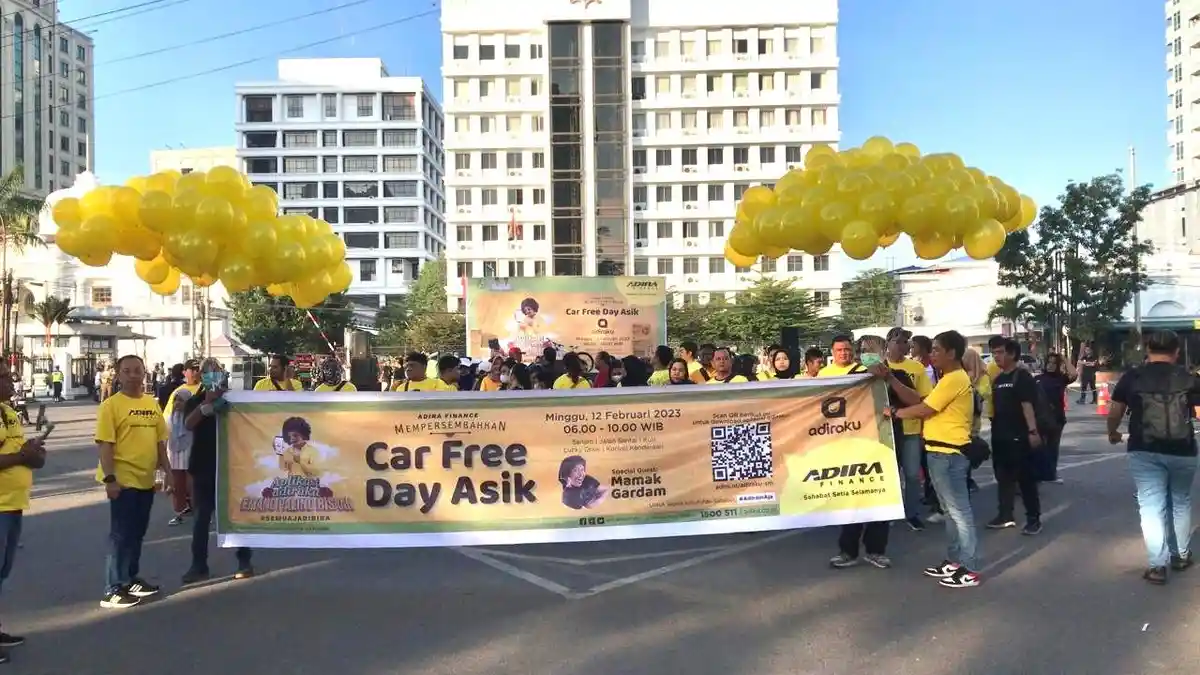 Lewat Car Free Day Asik, Adira Finance Perkenalkan Aplikasi Adiraku kepada Warga Medan 