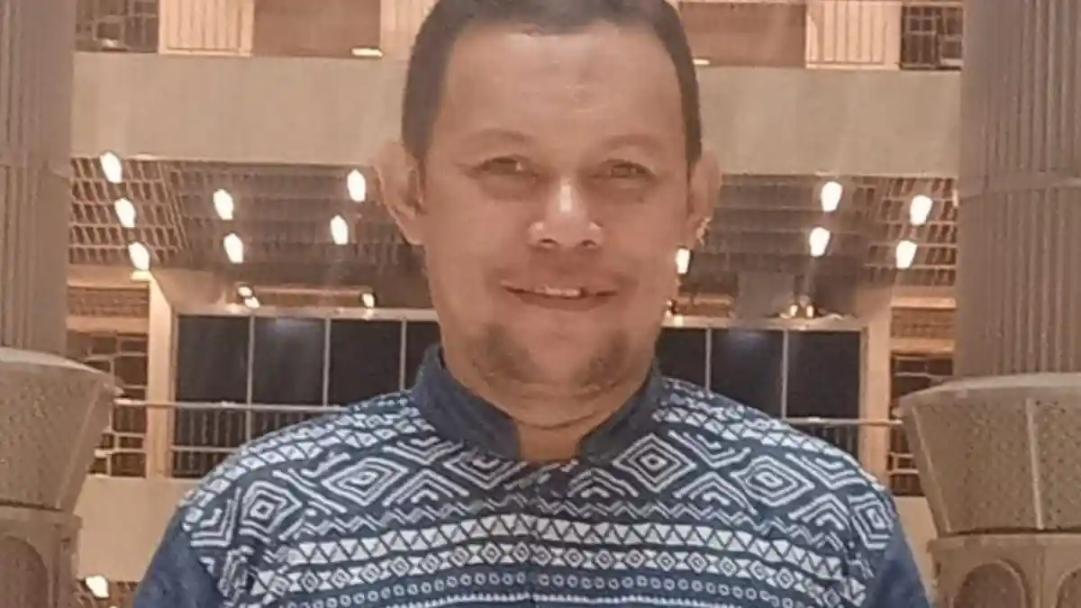 Negeri Retorika: Ketika Kritik Dianggap Tidak Nasionalis