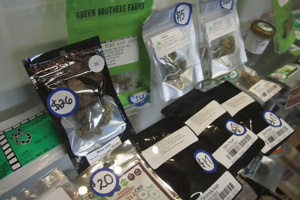 Inilah Modus Baru Pengiriman Narkotika dari Bandar ke Pembeli di Malang