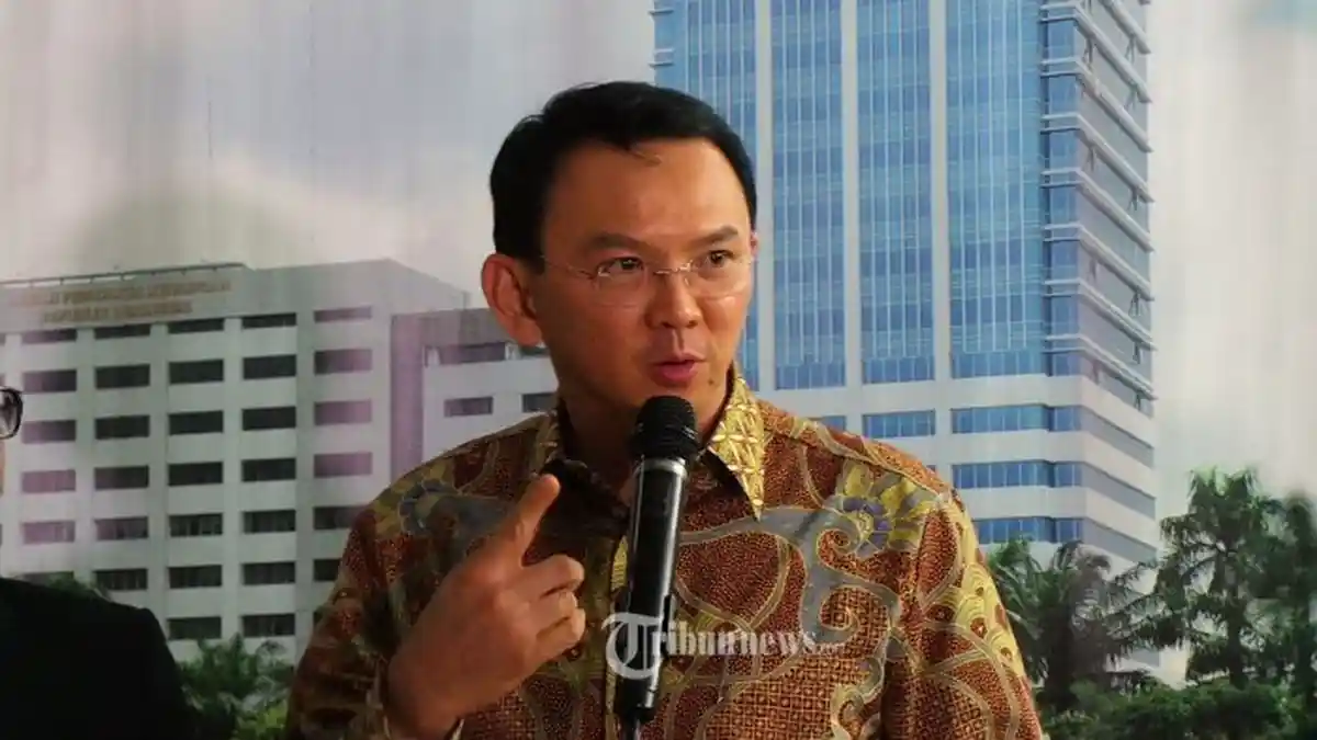 Djarot Sebut Ahok Tidak Tertarik Jadi Ketua Umum PSSI