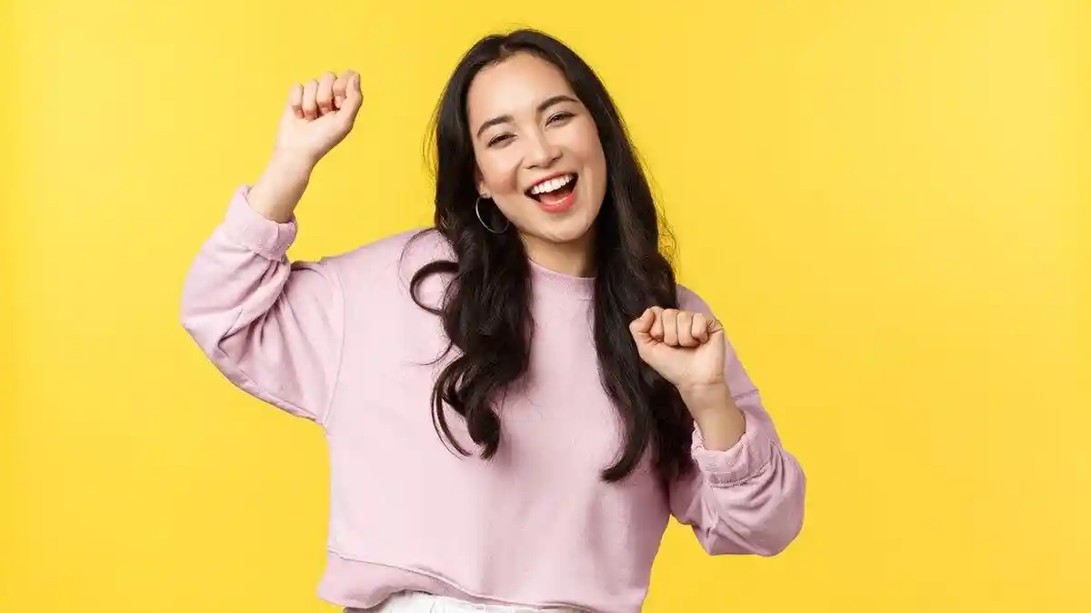 37 Pantun Bahagia, Ajak Diri Sendiri Lebih Banyak Mensyukuri Hidup