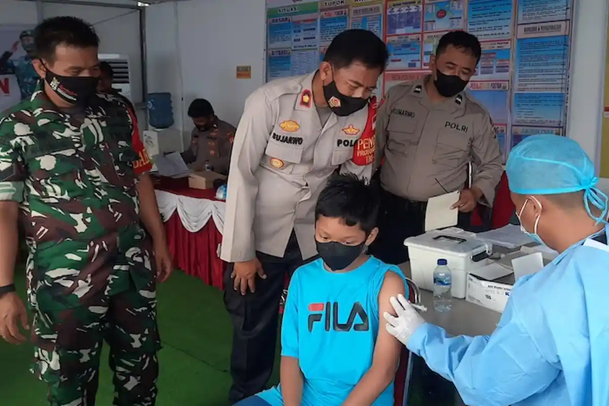 Pos Pelayanan Nataru di Pamulang Juga Melayani Vaksin Covid19 untuk Anak dan Dewasa