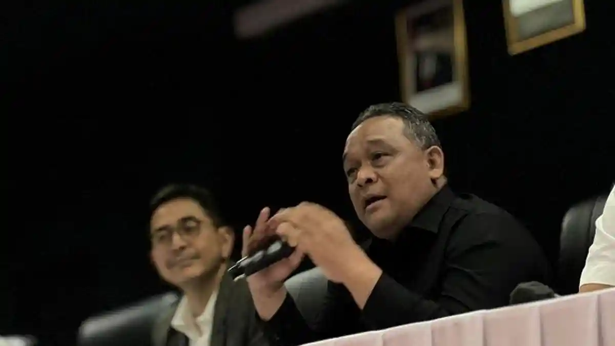 Menanti Keterangan Benny Rhamdani soal Sosok 'T' yang Disebut Bos Judi Online