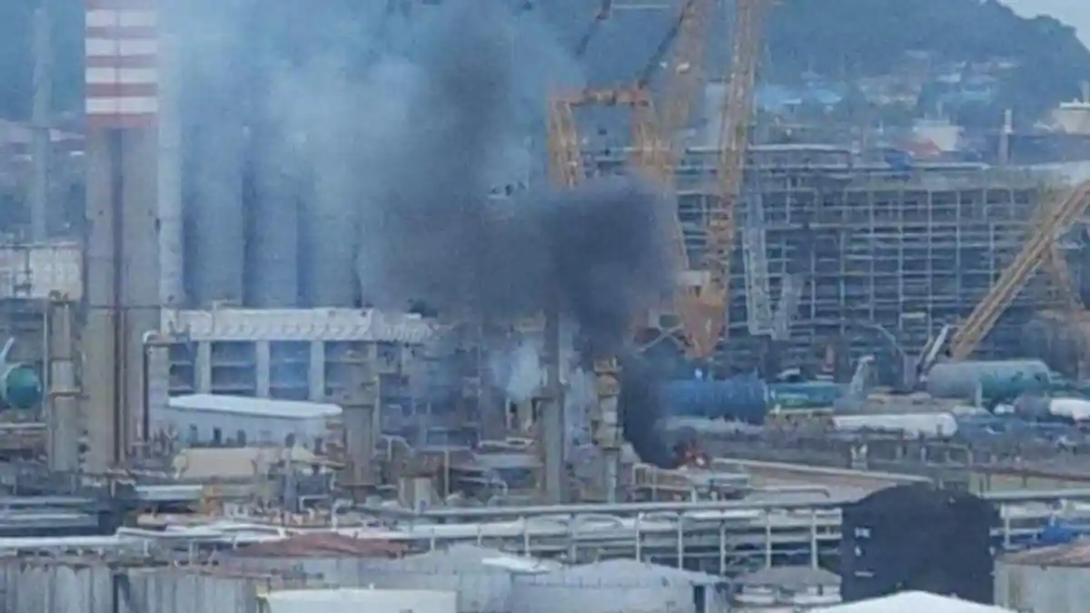 Satu Orang Tewas dalam Kebakaran Kilang Pertamina Balikpapan, Dua Lainnya Alami Luka Bakar